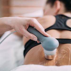 Massoterapia con macchinari elettromedicali