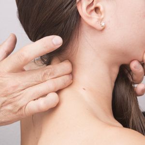 Massaggio per le vertigini da cervicale